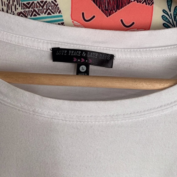 love  💕 peace ☮️ &  lazy days 🧘🏽 cropped tee - Picture 3 of 5